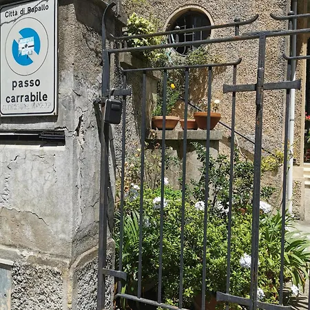 Maison Portofino In Centro Apartment